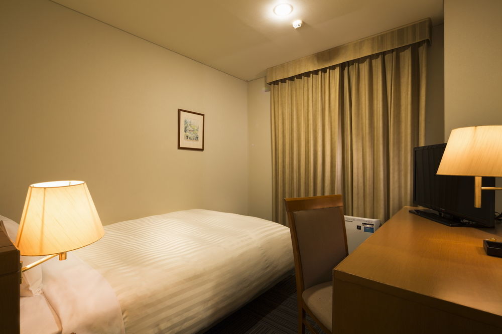 Jr-East Hotel Mets Kamakura Ofuna Экстерьер фото